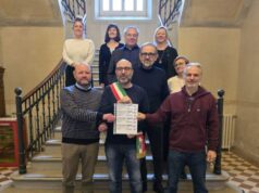 Scandiano: solidarietà natalizia, buoni spesa per le famiglie in difficoltà