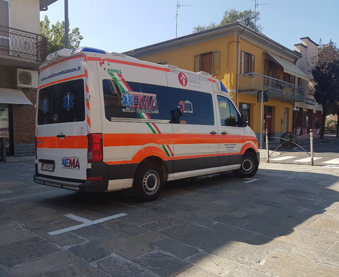 Violenta aggressione da parte di un cittadino all’équipe di un’ambulanza intervenuta al domicilio di un paziente a Scandiano