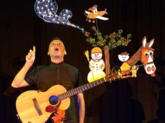 Lullaby di KosmoKomico Teatro domenica al Boiardo di Scandiano