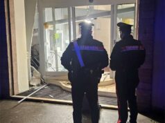 Ignoti fanno esplodere un bancomat in piazza a Montecchio Emilia