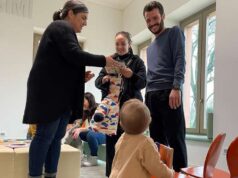 Albinea, ai nuovi nati in regalo la tessera della biblioteca e un libro