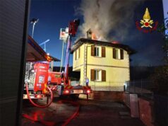 Incendio del tetto di un’abitazione a San Dalmazio di Serramazzoni