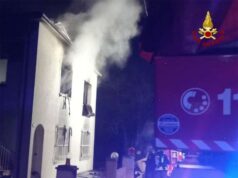 Incendio in un appartamento in via Abba a Reggio Emilia