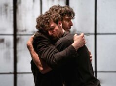 Al Teatro Asioli di Correggio tutto esaurito per “L’uomo più crudele del mondo”