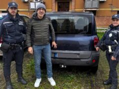 Modena: la Polizia Locale riconsegna auto rubata al legittimo proprietario