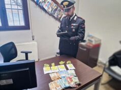 Lotta allo spaccio a Bologna: sequestrate diverse dosi di hashish e 3.000 euro. Due arresti