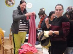 Castelnovo: per M’illumino di meno la scuola d’infanzia Pieve ha svolto dei laboratori sulla moda e i danni del “fast fashion”