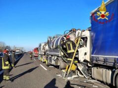 Tamponamento tra mezzi pesanti nel pomeriggio sulla A13