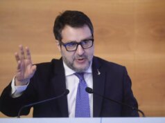 Salvini “Usa e Russia parlano di pace e UE pensa alla guerra”