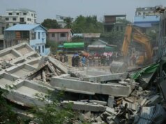 In Myanmar si scava tra macerie alla ricerca di sopravvissuti al terremoto