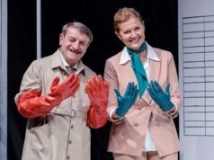 ‘Condominio mon amour’ con Poretti e Cristofori giovedì al Duse di Bologna