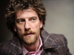 Maurizio Lastrico al Teatro Celebrazioni di Bologna con il suo nuovo spettacolo “Sul Lastrico”