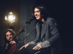 Naska presenta il suo “Unplugged Tour” al Celebrazioni di Bologna