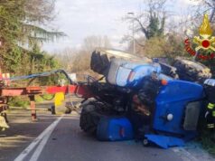 Trattore si ribalta, Provinciale chiusa ad Albinea