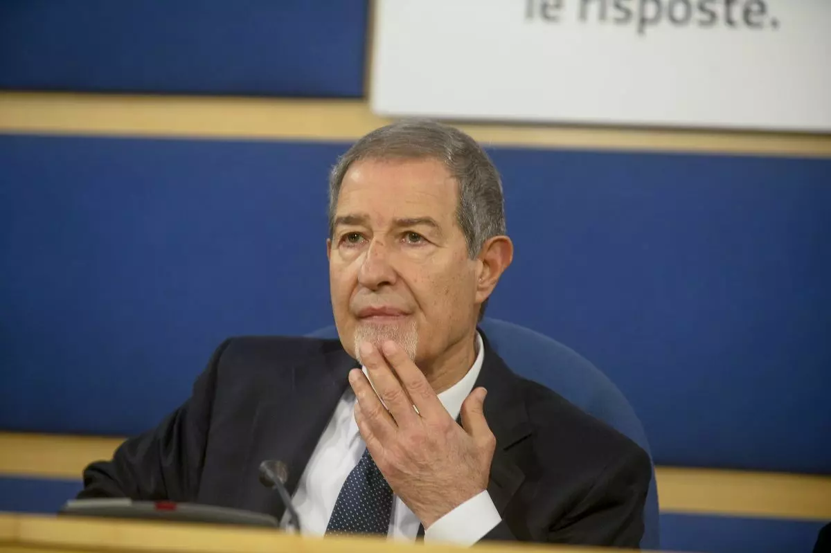 Papa, Musumeci “Piano sicurezza per oltre un milione di arrivi”