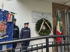 Una corona d’alloro ai caduti per la libertà