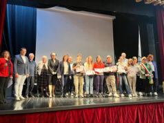 Castel S.Pietro: la famiglia Pizzigotti ha consegnato le sei borse di studio istituite in memoria di Leo e Luciano