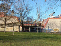 Scuole Zanotti e De Vigri: nessuna presenza di fibre di amianto nell’aria. Le scuole riaprono il 24 aprile