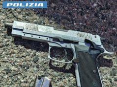 Castel San Pietro Terme: a forte velocità in autostrada con una pistola con matricola abrasa nascosta nell’auto
