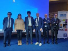 Donato un casco stereotassico alla Struttura di Neurologia dell’Arcispedale Santa Maria Nuova