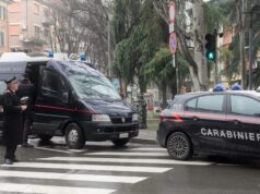 47enne arrestato per atti osceni
