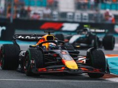 Verstappen conquista la pole a Miami, Antonelli in seconda fila