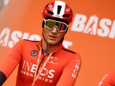 Il britannico Tarling vince la crono di Tirana, Roglic in rosa