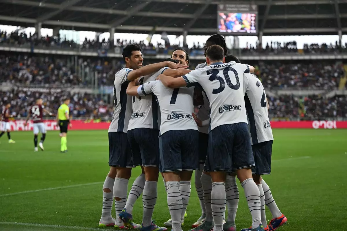 Torino-Inter 0-2, decidono Zalewski e Asllani