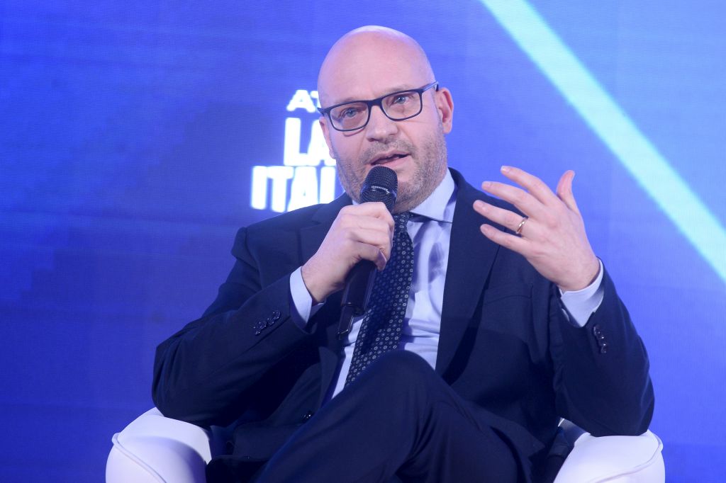 Fontana “Le scomparse di minori sono una piaga sociale atroce”