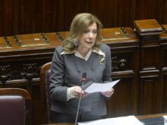 Casellati “Burocrazia costa 225 miliardi l’anno a famiglie e imprese”