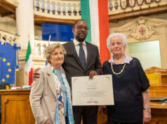 Reggio Emilia, consegna della cittadinanza onoraria a Samito Machel