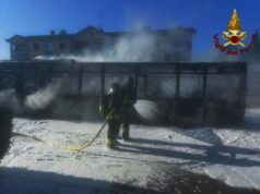 Gattatico: a fuoco autobus, illesi passeggeri e conducente