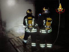 Incendio in un garage di via Turri a Reggio Emilia