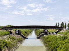 Varato il nuovo ponte dell’Uccellino sul fiume Secchia