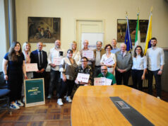Premiati oggi in Comune a Modena i vincitori di Stuzzicagente primavera 2025