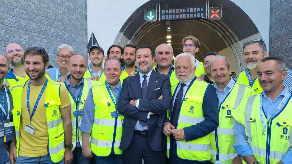 Anas, cerimonia di apertura per il nuovo tunnel di Tenda