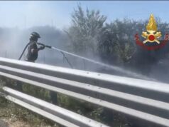 Incendio di sterpaglie in A1, code