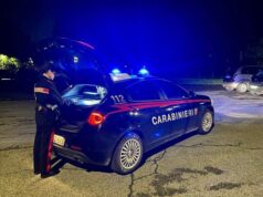 Violenta rapina a Corlo, passante insegue bandito e viene accoltellato