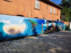 Inaugurato il murales “Storie d’acqua” al lavatoio di Medicina: un dialogo tra arte, memoria e futuro