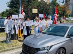 “Un farmacista vale 120 euro lordi. Vergona”, protesta di Cgil Cisl e Uil contro Federfarma