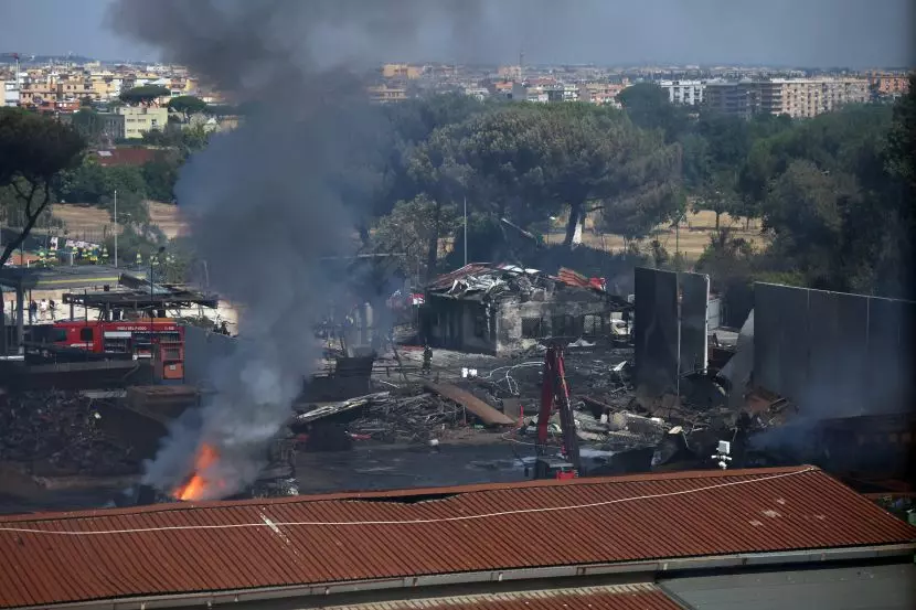 45 feriti per l’esplosione in un distributore a Roma, due sono gravi