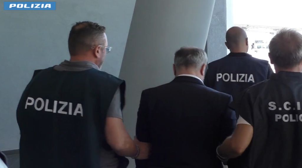 Droga, estradato dall’Albania latitante condannato a 25 anni