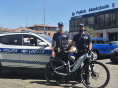 Agenti della Polizia locale reggiana recuperano bici elettrica rubata nel bolognese