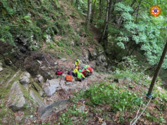 Biker cade al Corno alle Scale, recuperato grazie al Soccorso Alpino