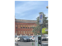 Piazza della Resistenza a Novellara, attivata una colonnina di ricarica