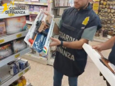 Oltre 11.000 prodotti non sicuri sequestrati in due empori cinesi a Parma e Colorno