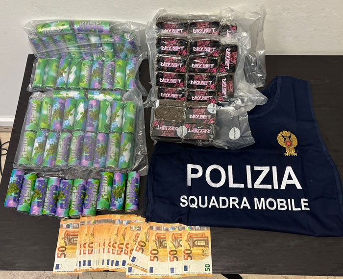 10 chili di hashish nell’auto, 37enne fermato sulla A1 a Sasso Marconi