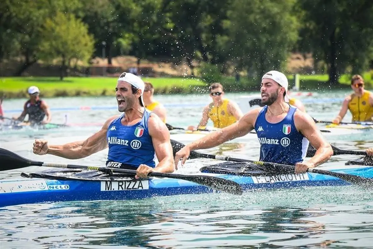 Il K4 in finale ai Mondiali di canoa, attesa per le prime medaglie