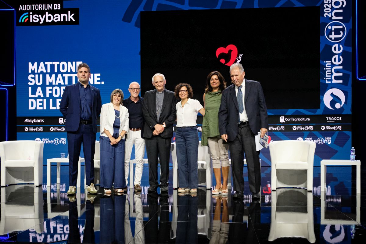 “Mattone su mattone”. La sussidiarietà al Meeting di Rimini