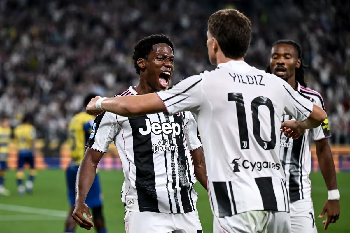 La Juventus parte bene, David e Vlahovic piegano il Parma